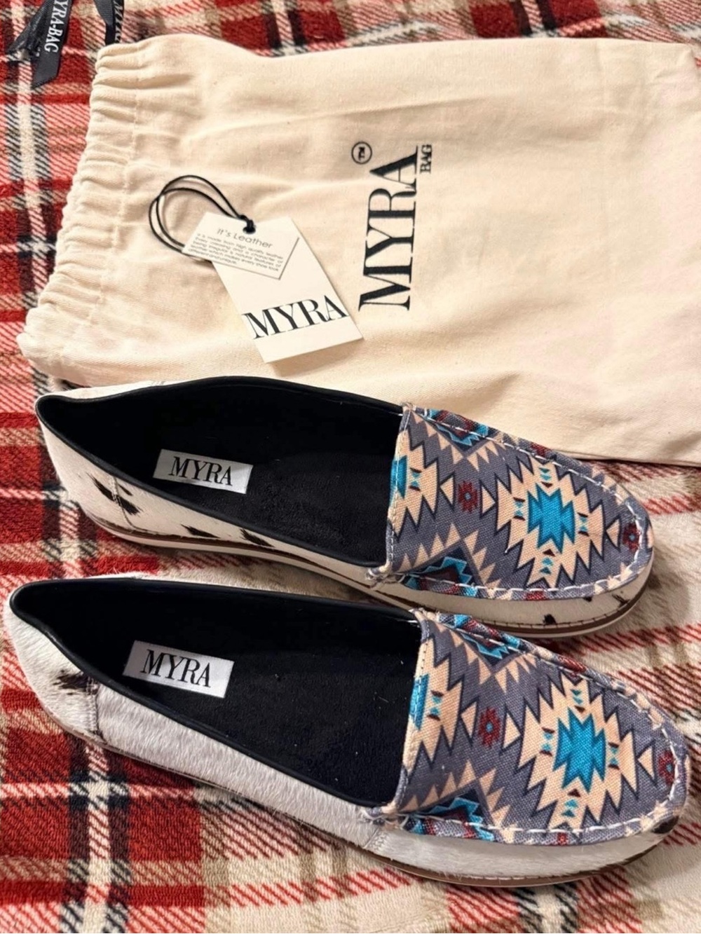 Myra Bag White Hair-On Leather Slip-On with Turquoise & Brown Aztec Accent - Picture 2 of 4
